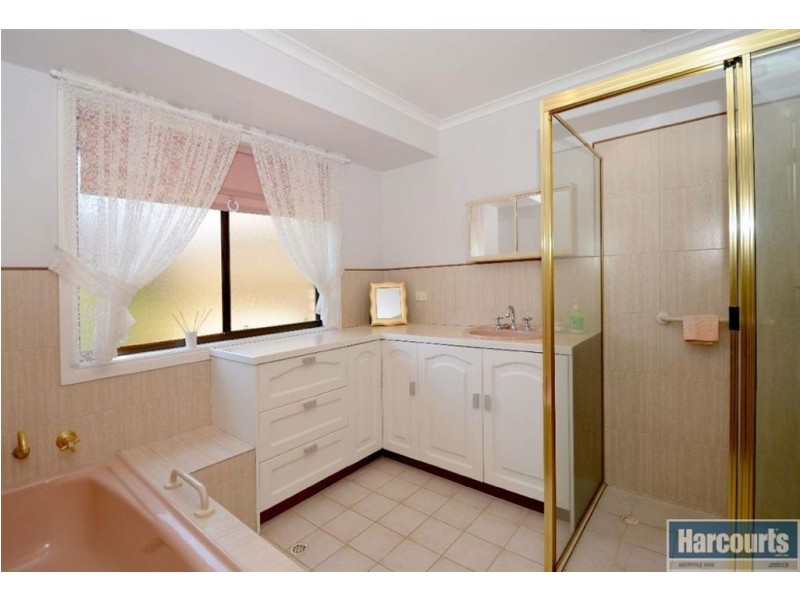 6B Jaimey Grove, Aberfoyle Park SA 5159