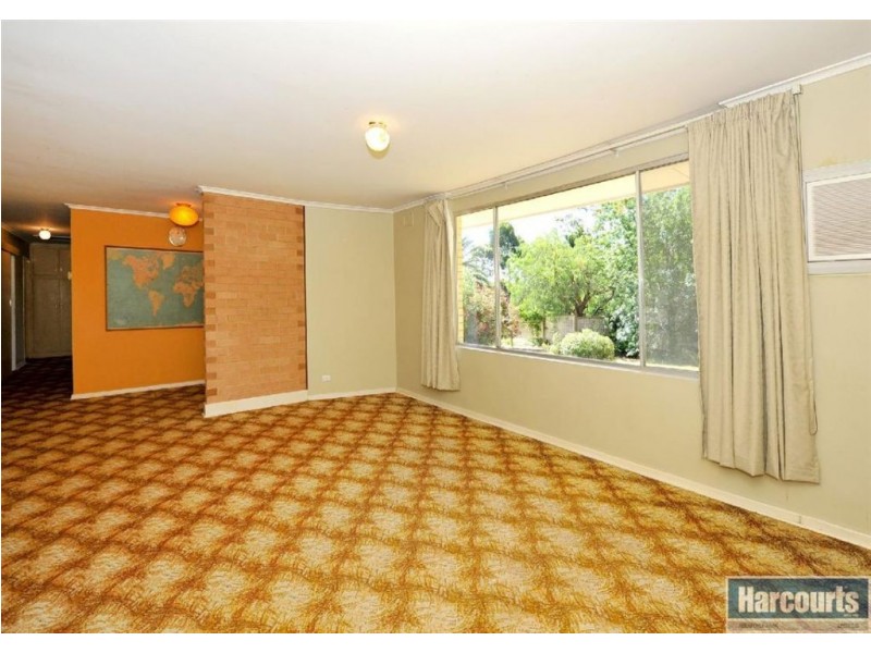 26 Seaview Drive, Happy Valley SA 5159