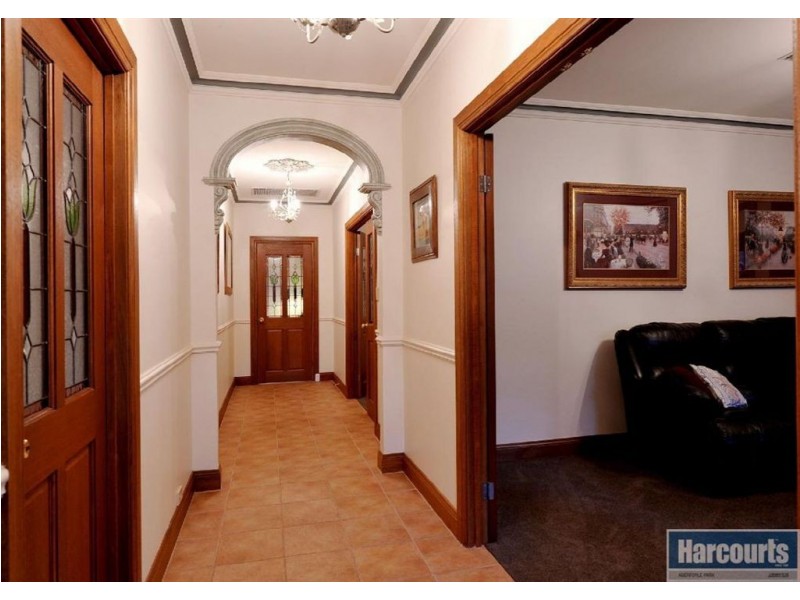 5 Ibis Court, Flagstaff Hill SA 5159