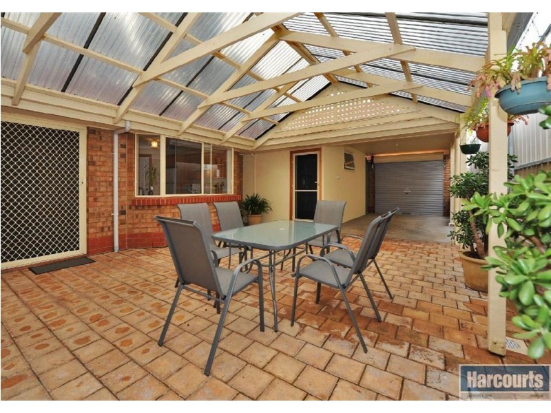 8 Glen Eyre Court, Aberfoyle Park SA 5159