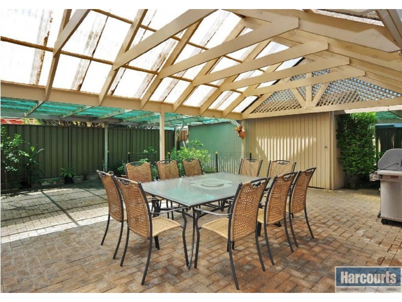 14 Jacqueline Avenue, Woodcroft SA 5162