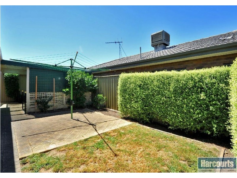 14 Jacqueline Avenue, Woodcroft SA 5162