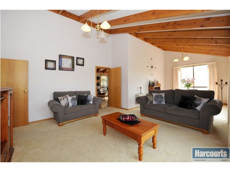 52 York Drive, Flagstaff Hill SA 5159