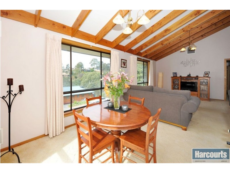 52 York Drive, Flagstaff Hill SA 5159