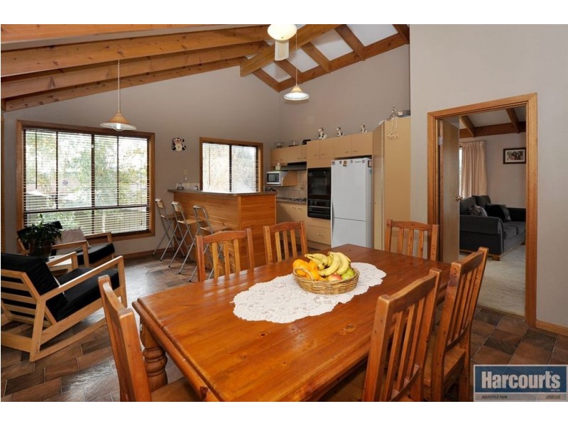 52 York Drive, Flagstaff Hill SA 5159