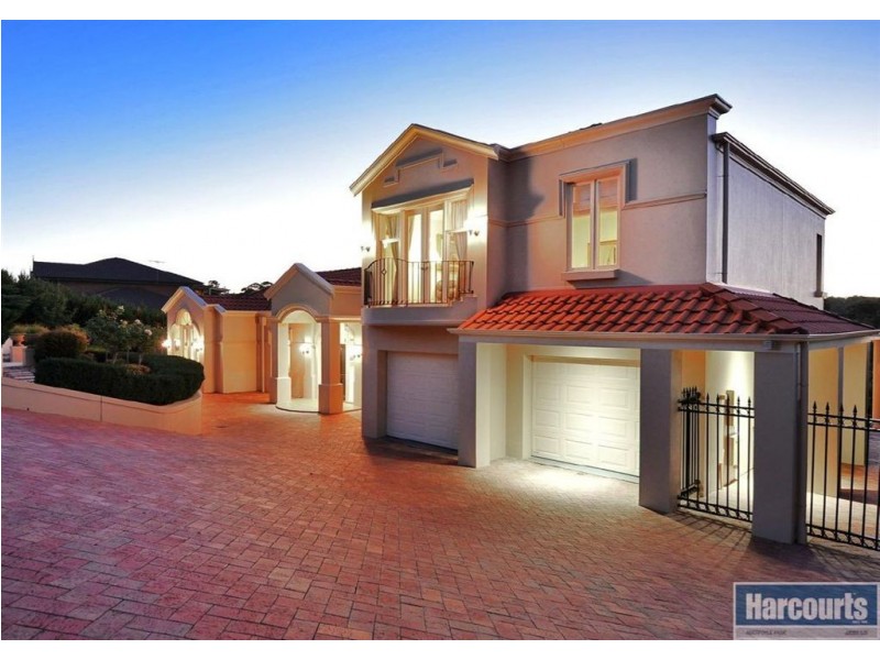 32 Ironbark Avenue, Flagstaff Hill SA 5159