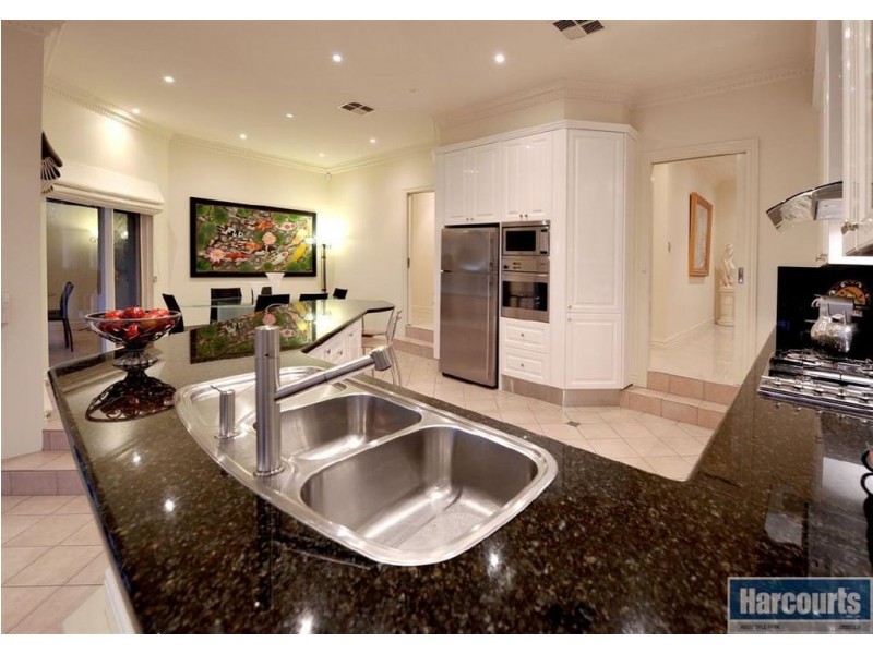 32 Ironbark Avenue, Flagstaff Hill SA 5159