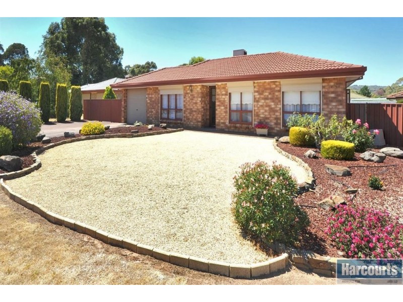 10 Ona Court, Aberfoyle Park SA 5159