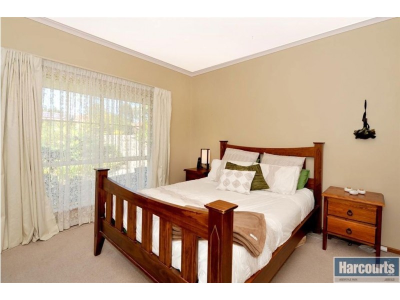 7 Bass Court, Woodcroft SA 5162