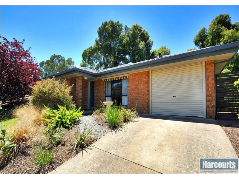 11 Delta Crescent, Aberfoyle Park SA 5159