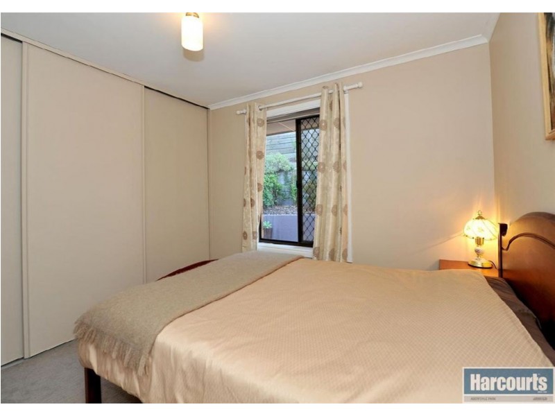 11 Delta Crescent, Aberfoyle Park SA 5159