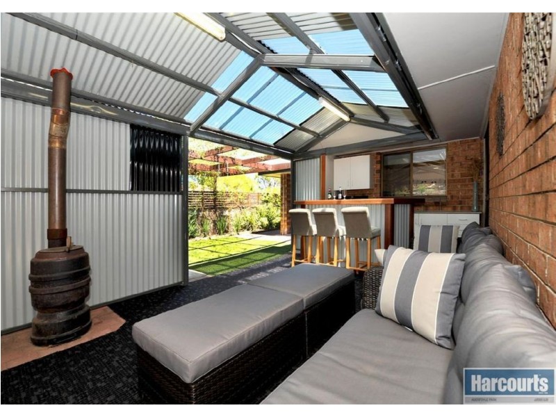 11 Delta Crescent, Aberfoyle Park SA 5159