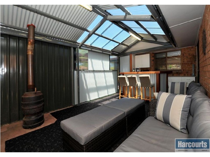 11 Delta Crescent, Aberfoyle Park SA 5159