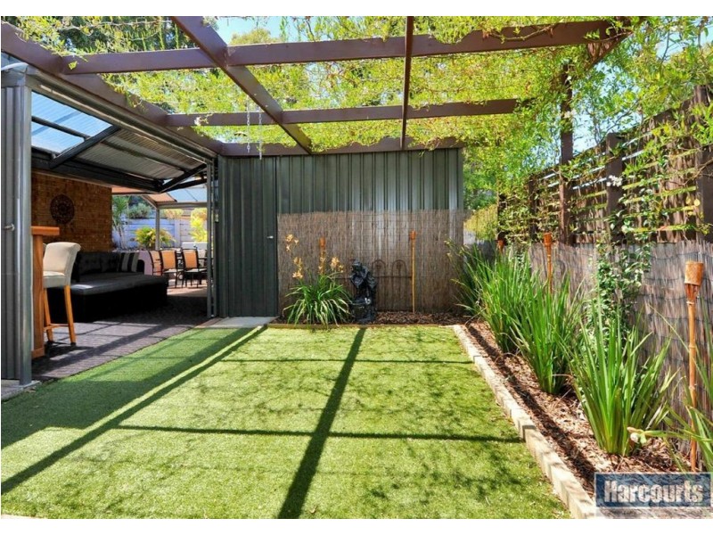 11 Delta Crescent, Aberfoyle Park SA 5159