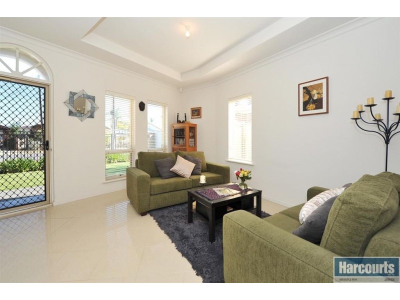 31 Minns Street East, Seaton SA 5023