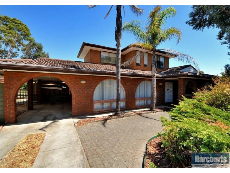 28 Hamilton Crescent, Aberfoyle Park SA 5159