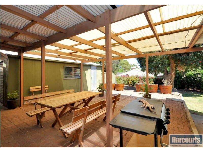 28 Hamilton Crescent, Aberfoyle Park SA 5159