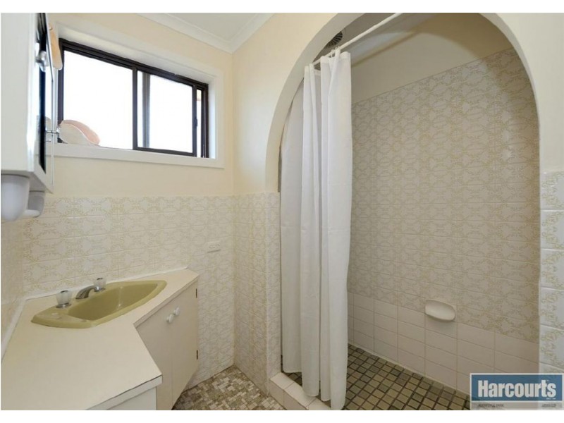 28 Hamilton Crescent, Aberfoyle Park SA 5159