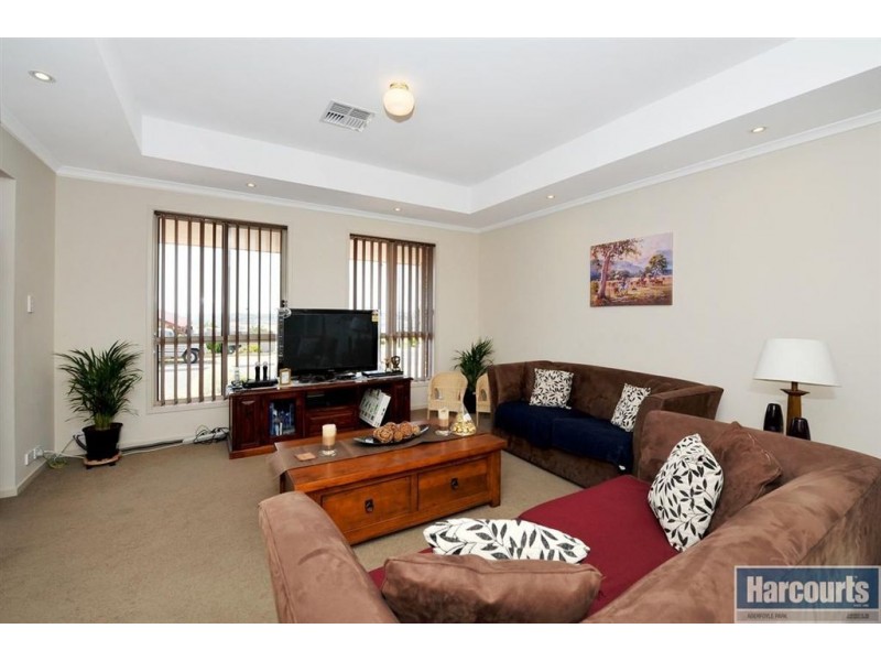 40 Torquay Drive, Seaford Rise SA 5169