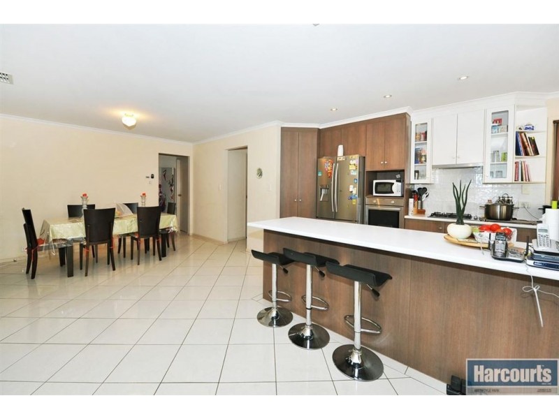 40 Torquay Drive, Seaford Rise SA 5169