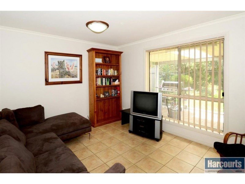 3 Gino Close, Flagstaff Hill SA 5159