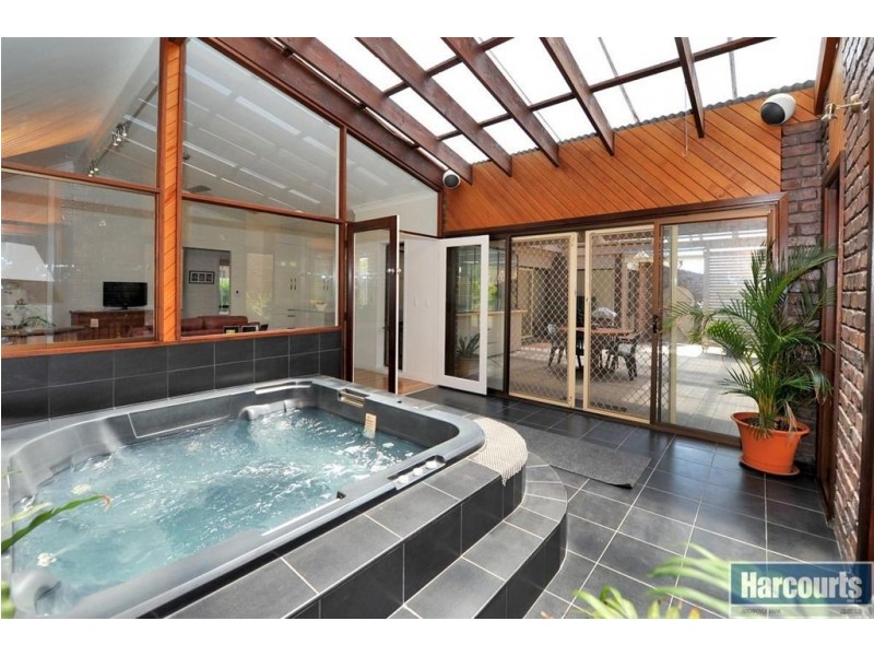 3 Monterey Pine Drive, Aberfoyle Park SA 5159