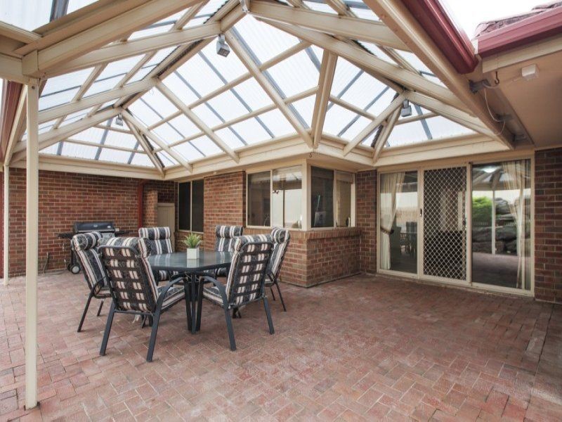 4 Douglas Fir Court, Aberfoyle Park SA 5159