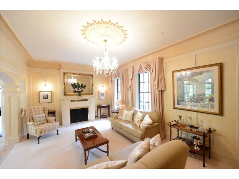 15 Glendale Avenue, Flagstaff Hill SA 5159