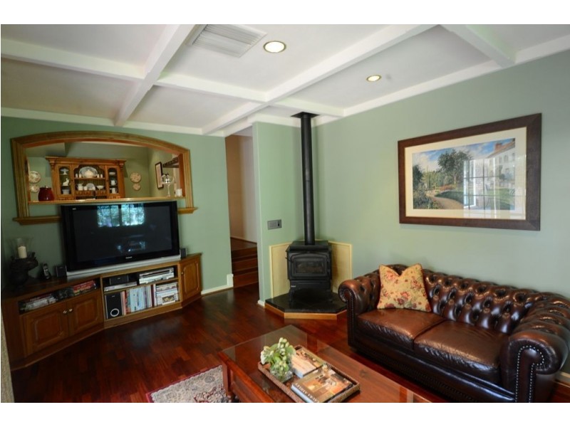 15 Glendale Avenue, Flagstaff Hill SA 5159