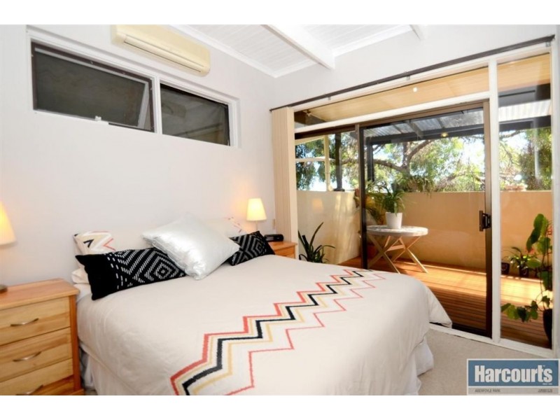 9 Stanbury Avenue, Happy Valley SA 5159