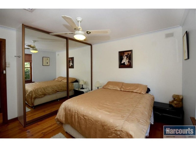 1 Lorina Court, Flagstaff Hill SA 5159