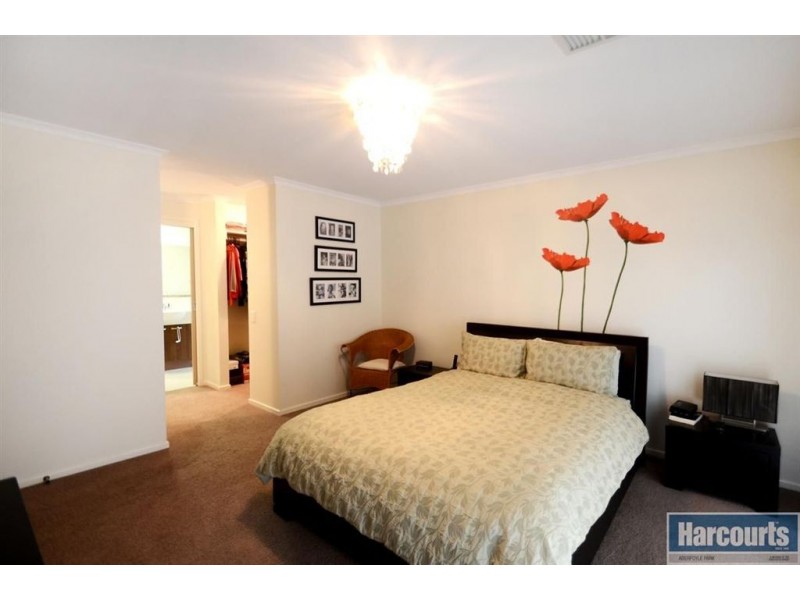 2 Cypress Court, Flagstaff Hill SA 5159