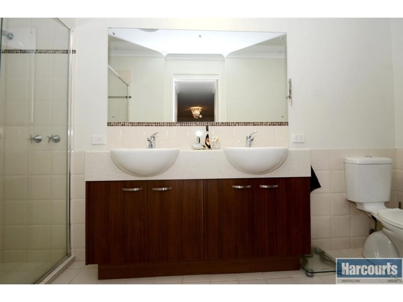 2 Cypress Court, Flagstaff Hill SA 5159