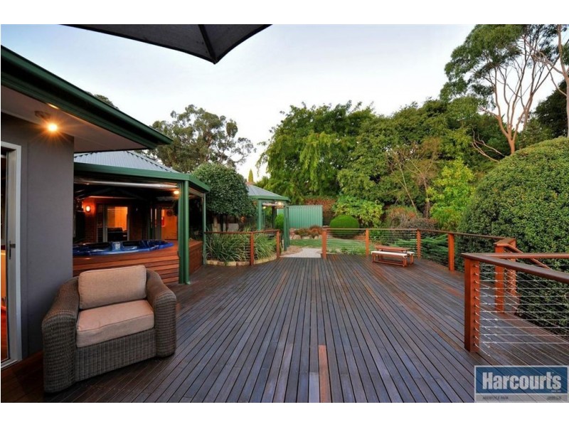 30 Vaucluse Drive, Happy Valley SA 5159