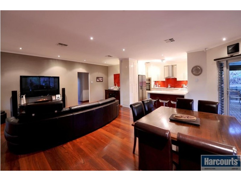 30 Vaucluse Drive, Happy Valley SA 5159