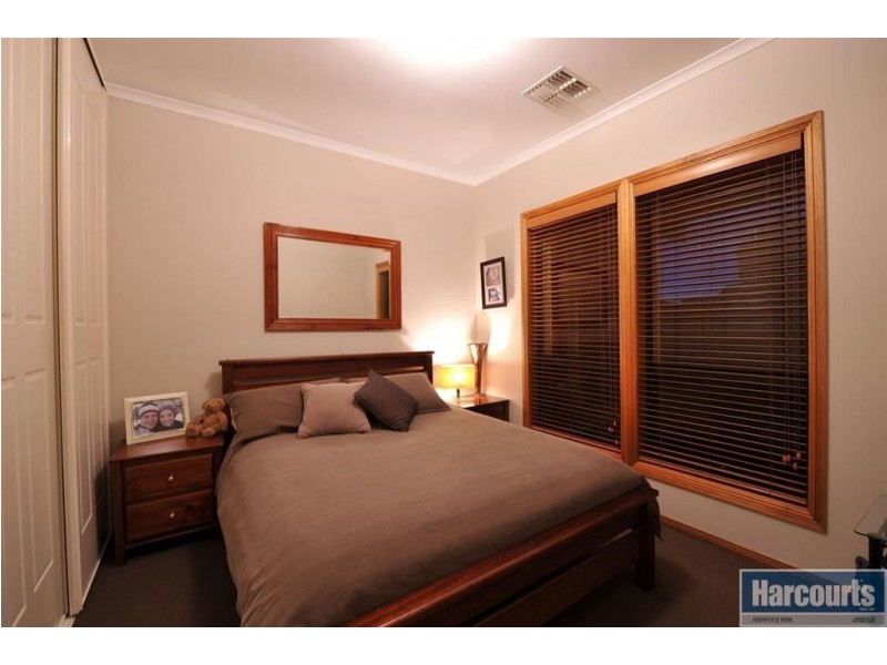 30 Vaucluse Drive, Happy Valley SA 5159