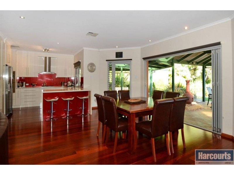 30 Vaucluse Drive, Happy Valley SA 5159
