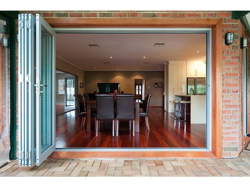 30 Vaucluse Drive, Happy Valley SA 5159