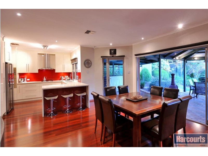 30 Vaucluse Drive, Happy Valley SA 5159