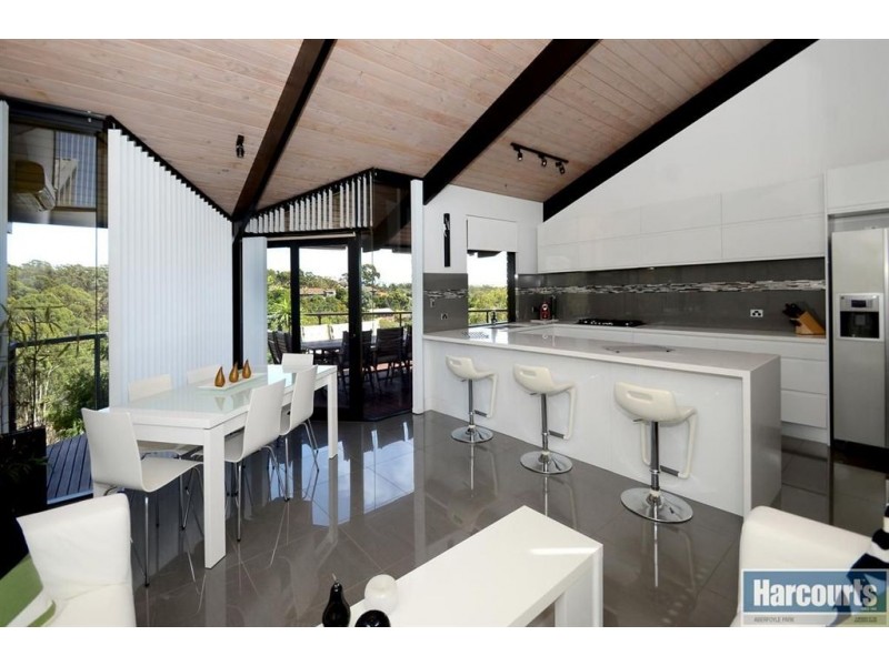 27 Kingfisher Circuit, Flagstaff Hill SA 5159