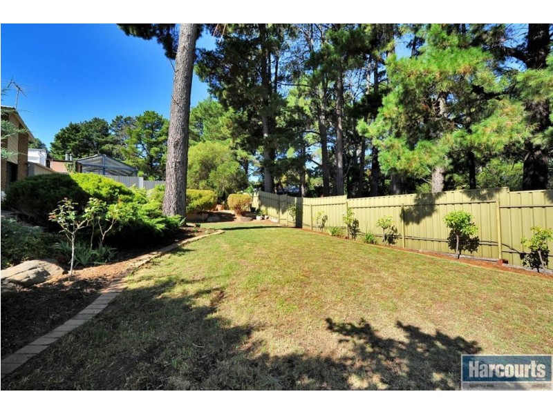 11 Walters Crescent, Aberfoyle Park SA 5159