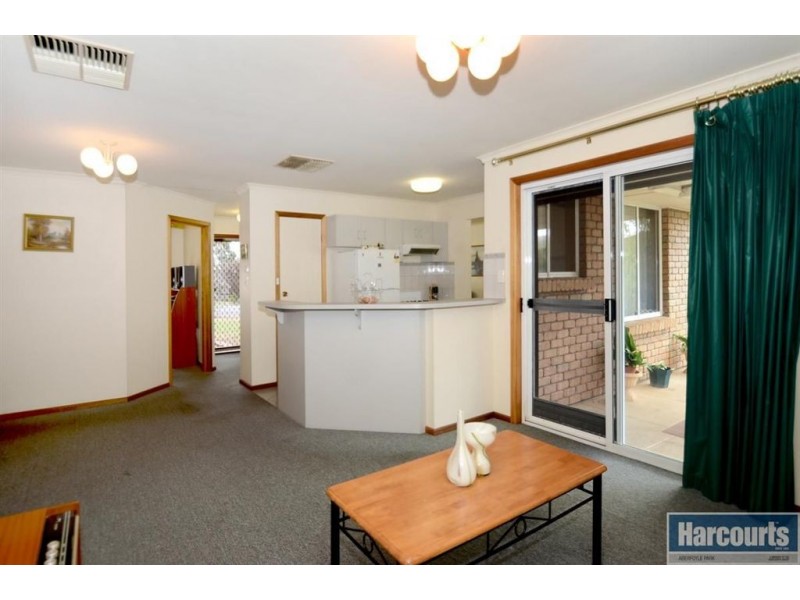 208 Pimpala Road, Woodcroft SA 5162