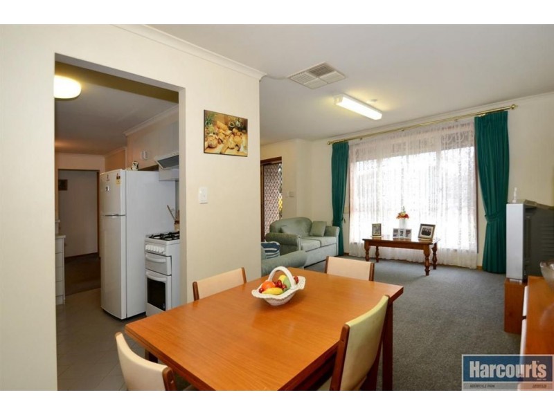 208 Pimpala Road, Woodcroft SA 5162