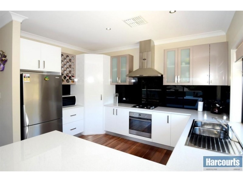 26 Sturt Approach, Flagstaff Hill SA 5159