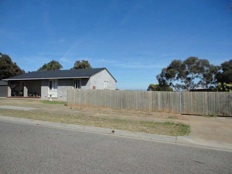 29 Narvik Crescent, Hackham West SA 5163
