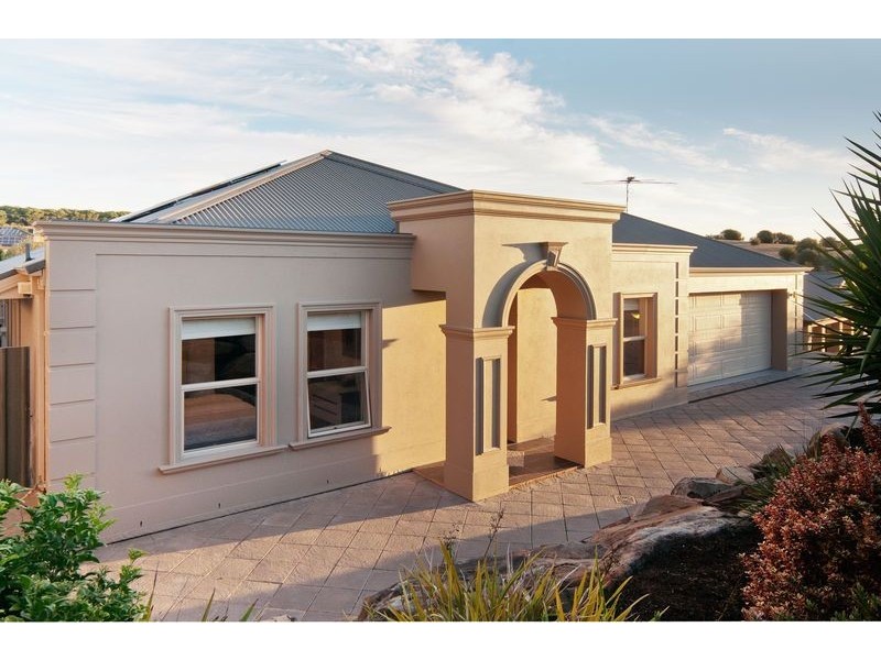 4 Coulter Street, Flagstaff Hill SA 5159