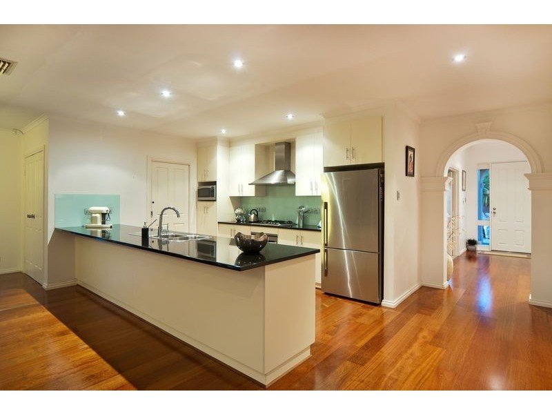 4 Coulter Street, Flagstaff Hill SA 5159