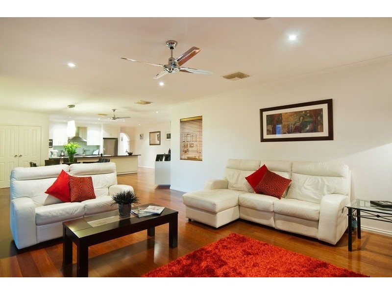 4 Coulter Street, Flagstaff Hill SA 5159