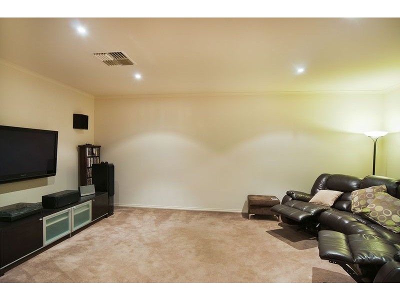 4 Coulter Street, Flagstaff Hill SA 5159