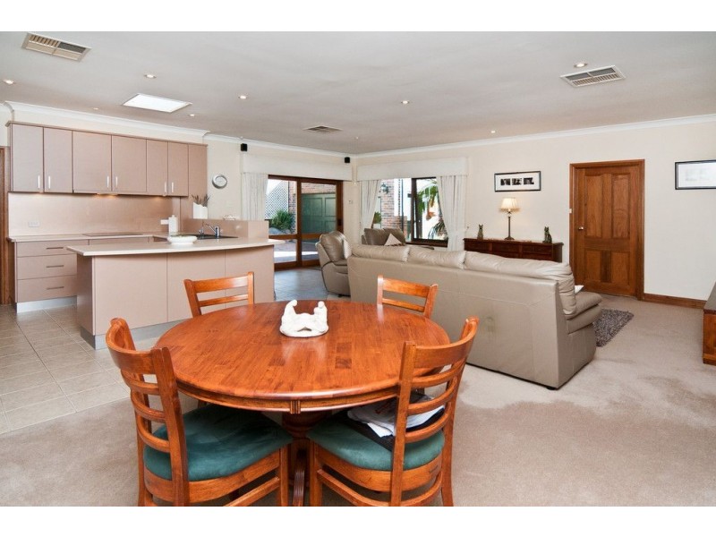 54 Kingfisher Circuit, Flagstaff Hill SA 5159